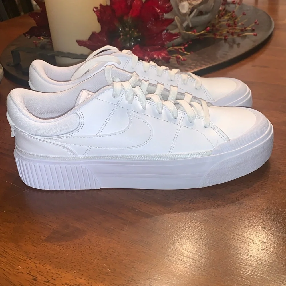 NIKE COURT LEGACY LIFT PLATFORM CASUAL SNEAKER WOMENS 10 - Picture 1 of 7